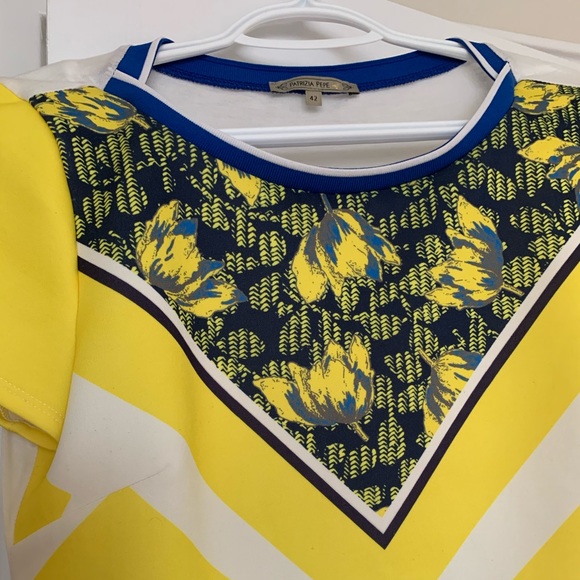 Patrizia Pepe t shirt in perfect condition - Picture 3 of 3